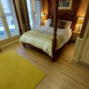 43a Crown Street Guest house Halifax